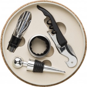 4 db-os borosk�szlet, barna